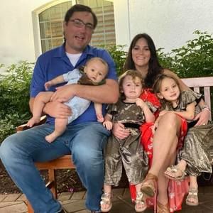 Meet your Posher, Lydia